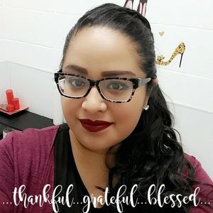 Meet your Posher, Savannah